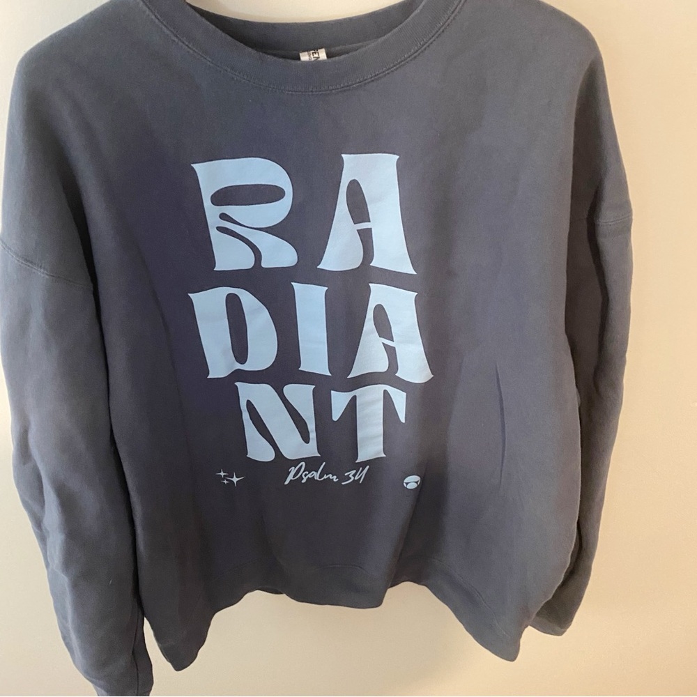 Radiant Blue Sweatshirt - Picture 2 of 6